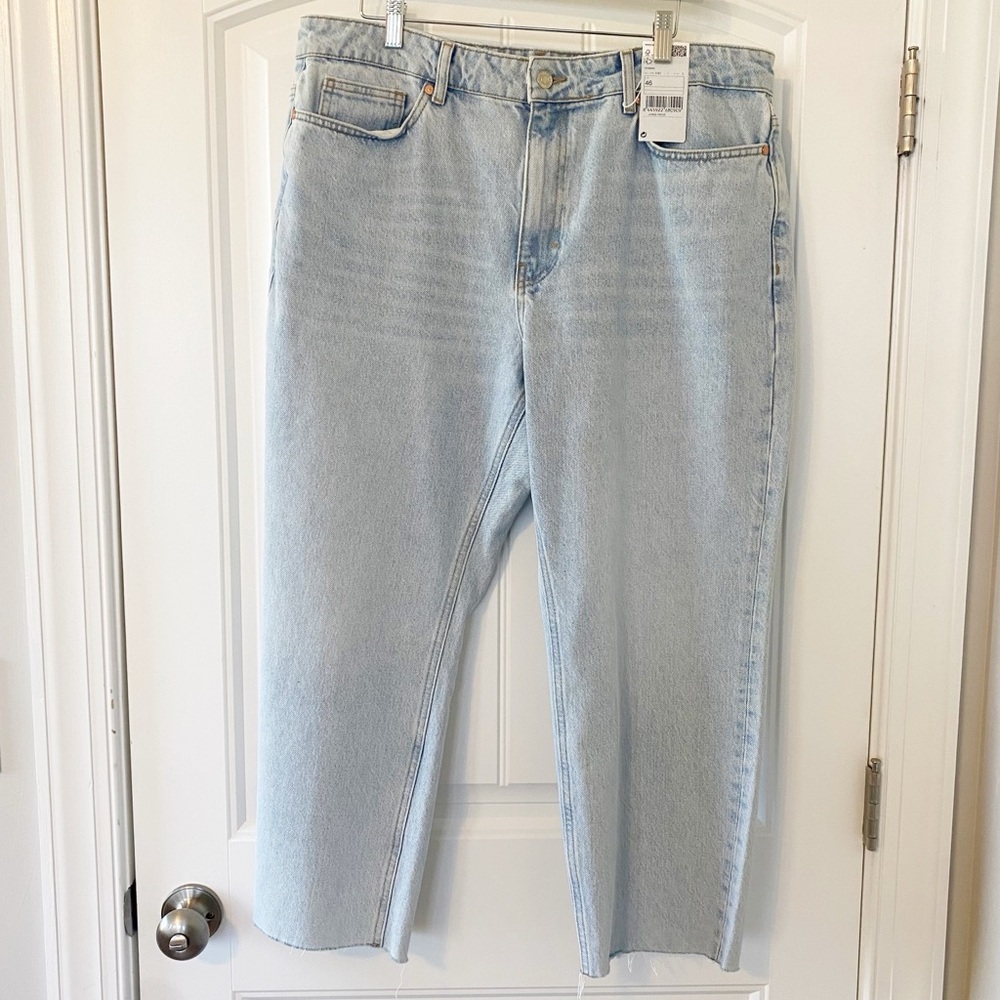 MANGO I NWT Light Blue Ankle Jeans